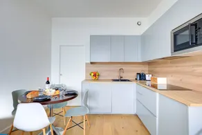 TBS 48 - Warm and modern studio - Image 5