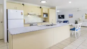 Fernando's Beach Hideaway - Image 4