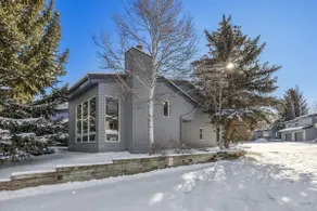 Trail Ridge Retreat Sleeps 8 - Image 2