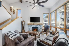 Trail Ridge Retreat Sleeps 8 - Image 5