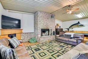 Riverfront Fishing: Home in Columbus w/ Grill - Image 4