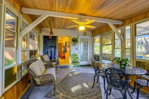 6 Mi to Manatee Springs! Family Riverfront Getaway - Image 3