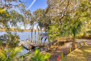 6 Mi to Manatee Springs! Family Riverfront Getaway - Image 4