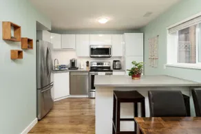 Cozy Escape in a Central Neighborhood - Image 3