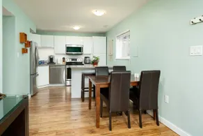 Cozy Escape in a Central Neighborhood - Image 2
