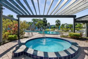Cozy Apt with Pool, Hot Tub, Golf, Near Downtown - Image 3