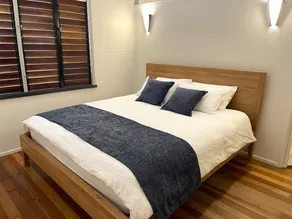 Sully's Beach House - Image 3