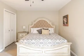 Guesthouse 3BDR,2BA Suite • Steps from Downtown OP - Image 4