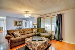 2 Mi to Lake Cumberland Access: Home w/ Grill - Image 3