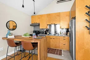 Lift Bridge Condo 723-3, Heirloom Vacations - Image 2