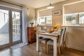 Dog friendly cottage with hot tub - King's Cottage - Image 4