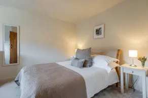 Dog friendly cottage with hot tub - King's Cottage - Image 5
