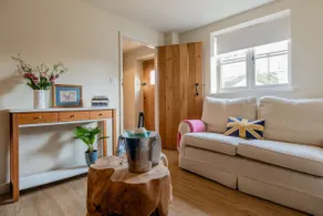 Dog friendly cottage with hot tub - King's Cottage - Image 3