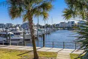 Gorgeous Marina Views from this Dog Friendly condo - Image 2