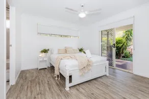 Bayview • Pet-Friendly Fenced Yard • Walk to Beach - Image 5