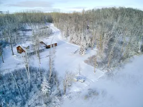 Twin Lakes Retreat - Image 2