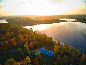 Twin Lakes Retreat - Image 4