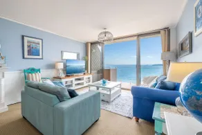 Harbourside 13 Fantastic Waterfront Unit - Image 3