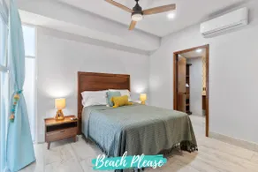 Musa in Golden Zone - 2 Blocks to Beach - Image 5