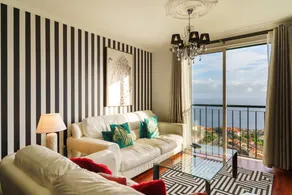 GuestReady - Breathtaking seaview in Caniço - Image 2
