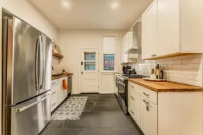 Chic Retreat Downtown Stroudsburg | 3BR+Sleeps 10 - Image 5