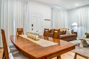 Elegant Historic 5BR Home in Downtown Stroudsburg - Image 5