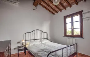 Cozy Home In Fauglia With Wifi - Image 4