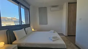 STAY Larnaca Pearl Apartment - Image 4