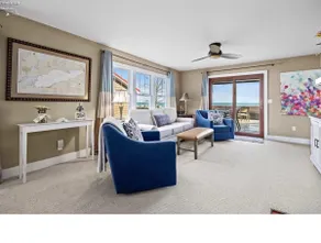 Amazing 4 Bdrm House-Lake Views, Beach, near CP - Image 4
