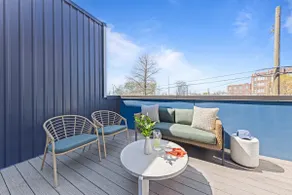 Outrider 307 by AvantStay | Close to Broadway - Image 2