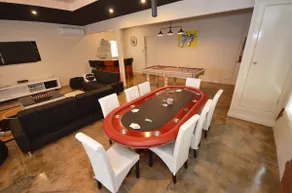 No.40 Echuca - Echuca Holiday Homes - Image 2
