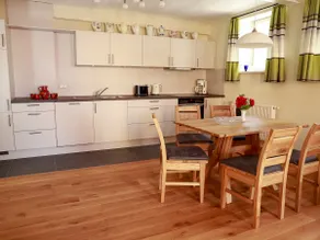 Vacation home chamber - Image 2