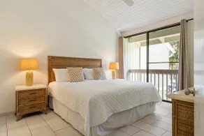 Breezy island retreat w/pool & beach, golf view - Image 2