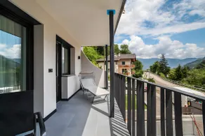 Apartamento con jardín, internet de alta velocidad y terraza | Vistas a la montaña - Image 2