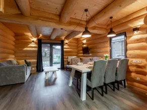 House near a ski resort - Image 4
