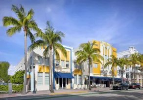 Art Deco SoFi Facing Miami's Best Beach - Image 4