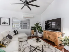 Riviera Palms - Image 4