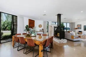 The Wine Manor - Lavish Poolside Living - Image 2