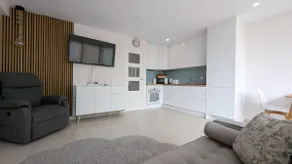 Cardenal sea view apartment - Image 5