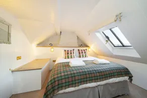 Barometer Cottage - Image 3