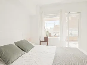 Apartment with 3 bedrooms in Malaga with wonderful city view furnished terrace and WiFi - Image 4
