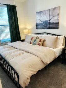 Charming 1BR Retreat - Walk to Gruene Hall, Upsca - Image 5