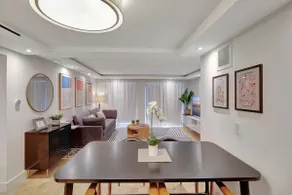 Modern Chic 2BR w Parking @ SoBe - Image 5