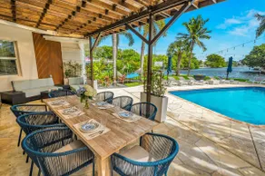 Waterfront | Walk to Beach | Paradise Point Key - Image 3