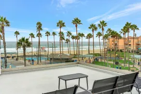 Steps to the Beach Town House - Image 5