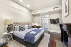 Junior Accessible Suite | The Houston Wagga - Image 5