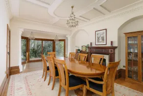 Luccombe Chine House - Rare Find - Spectacular Secluded Coastal Manor, Breathtaking Ocean Views short drive to Shanklin or Ventnor Beach - near Shanklin Old Village - Image 3