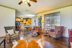 30 Mi to Fort Worth: Rural Retreat w/ Patio! - Image 5