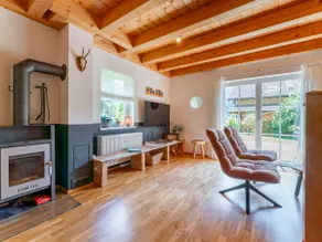 Lovely chalet with garden near the ski slope - Image 2