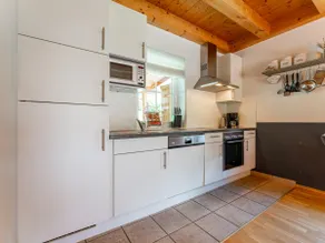 Lovely chalet with garden near the ski slope - Image 3